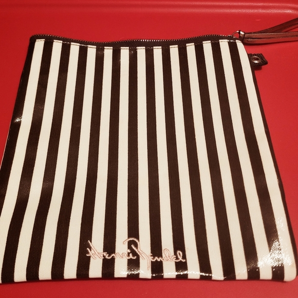 Henri Bendel Cosmetic Bag Striped Zippered Pouch - Picture 1 of 5